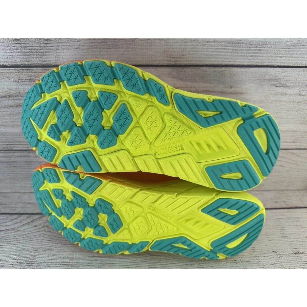 Hoka One One Women's Arahi 7 Electric Tangerine Stability Running Shoes Size 9 B